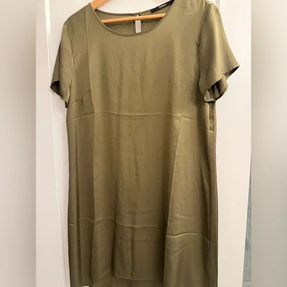 Quince Silk Mini Dress - Picture 1 of 5